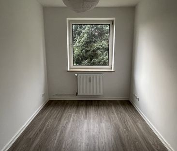 2,5 - Zimmer-Wohnung in Hamburg-Lohbrügge (Lohbrügger Kirchstraße 52b) - Photo 1