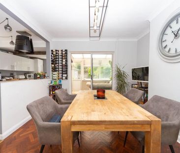 3 bedroom semi-detached house to rent - Photo 4