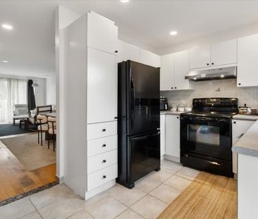 758 77e Avenue, Laval (Chomedey), QC H7V - Photo 4