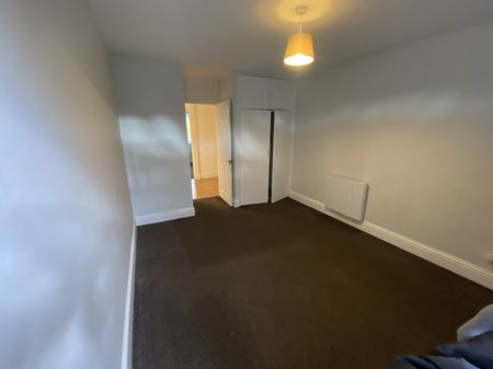 Cliftonville Court, Northampton - Photo 5