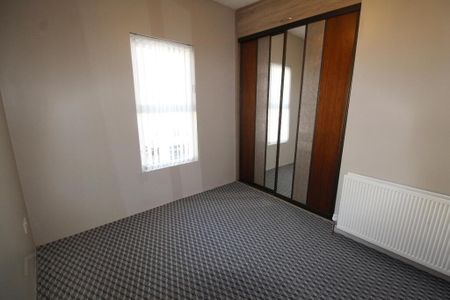 108 Gregg Street, Lisburn, BT27 5AW - Photo 3