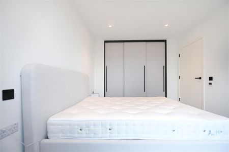 1 Curlew House, Hawser Lane, London, E14 - Photo 5