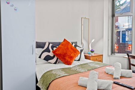 Room in a Shared House, Paton Street, LE3 - Photo 3