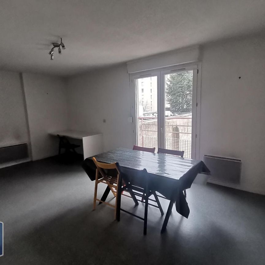Location Appartement 1 pièce 29m² ST ETIENNE 42100 - Photo 1