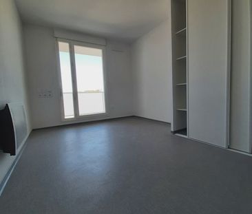 Location Appartement 1 pièce 18m² NIMES 30000 - Photo 4