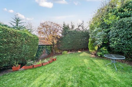 3 bedroom detached house to rent - Photo 4