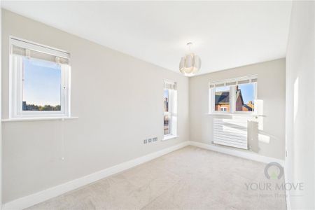 2 bedroom flat to rent - Photo 4