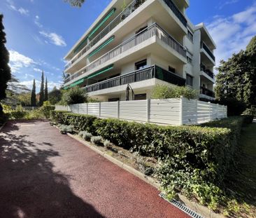 Location Appartement 2 pièces 44m² LA CIOTAT 13600 - Photo 2