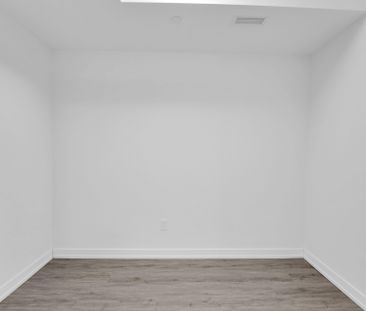 For Lease - 2300 St Clair Avenue Unit# 811, Toronto, Ontario - Photo 5