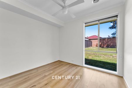 Completely Renovated Home in Narre Warren South! - Photo 3