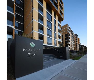 Stylish & Conveniently Located 2 Bedroom Apartment - Photo 2