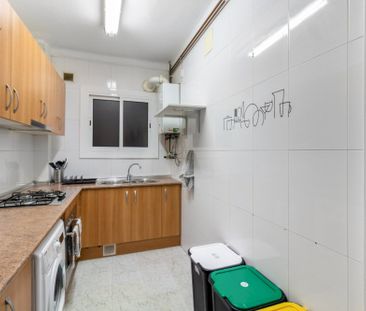 Bright single room in Valencia street - Photo 5