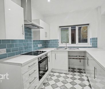 3 bedroom terraced house to rent - Photo 5