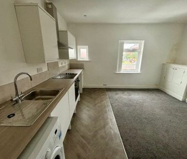 College Street, St. Helens - Photo 4