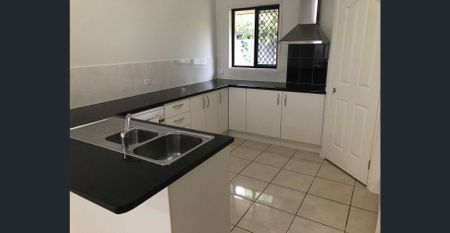 Family Home - Photo 2