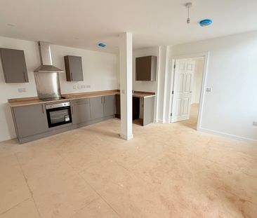 Sherborne Road, Yeovil, Somerset - Photo 1