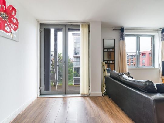 1 bedroom apartment to rent - Photo 1