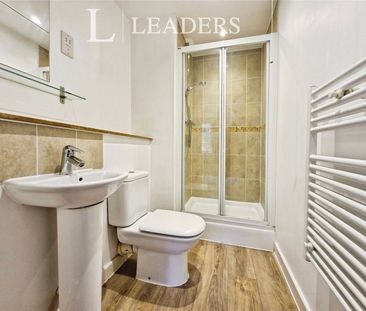 2 bedroom apartment to rent Bridport House, 200 Heritage Way, Gospo... - Photo 1