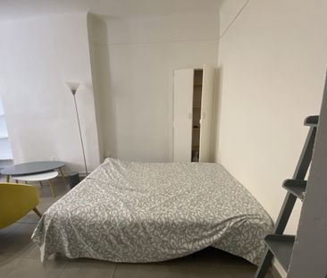 Location Appartement 2 pièces 31m² TOULON 83000 - Photo 2