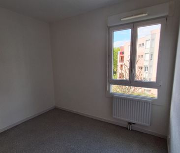 Location - Appartement T2 - 55 m² - Besançon - Photo 3