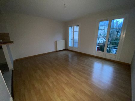 LAVAL, appartement T2 de 46 m² au 1er étage - Photo 2