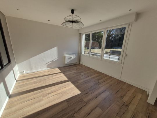 Location Appartement 2 pièces 44m² DOUAI 59500 - Photo 1