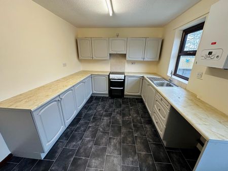 2 bedroom terraced house to rent - Photo 4