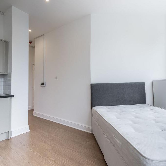 Flat to rent - Photo 1