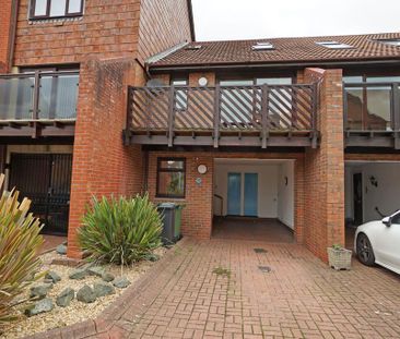 3 bedroom terraced house to rent - Photo 6