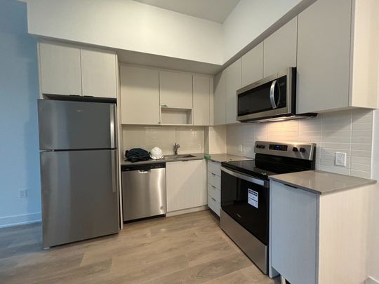 For Lease - 204 Burnhamthorpe Road Unit# 210, Mississauga, Ontario - Photo 1