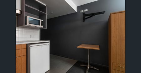 Furnished Studio in the Heart of Melbourne CBD - Photo 3