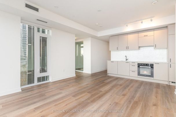 613 1 Quarrington Lane - Photo 1