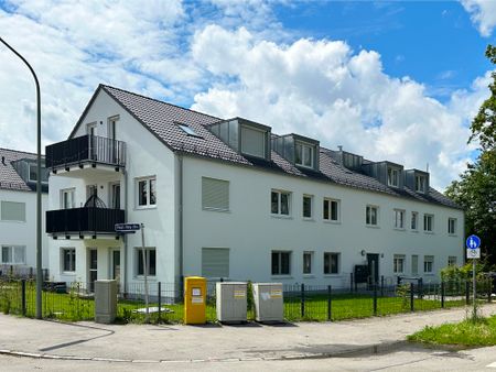 Moderne 2-Zimmerwohnung mit schickem Bad und Balkon - Foto 4