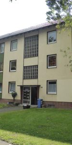 Frisch renoviert! kleine 4-Zimmer-Wohnung in Mönchengladbach Mülfort - Photo 3