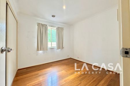 1 Ayrton Street, Gungahlin ACT 2912 - House For Rent | Domain - Photo 4