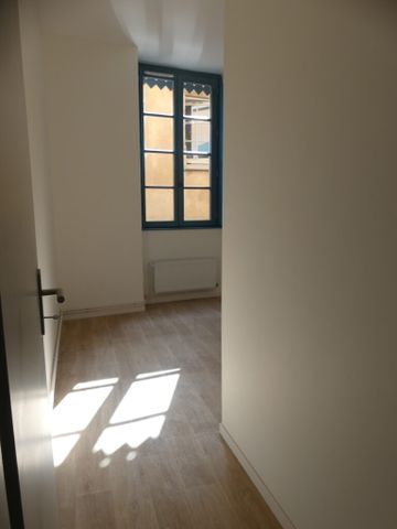 Appartement, 3 pièces – ROMANS SUR ISERE - Photo 4