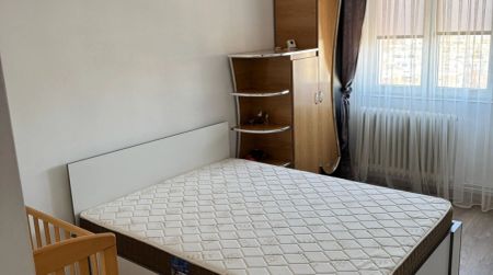Podu Ros apartament 65 mp, 3 camere, semidecomandat, de inchiriat, Colegiul National Biolog Emil Racovita, Cod 161834 - Fotografie 2