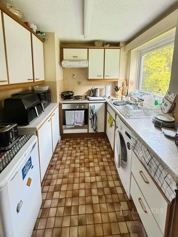 2 bedroom maisonette to rent Highcliffe, Christchurch, BH23 - Photo 3