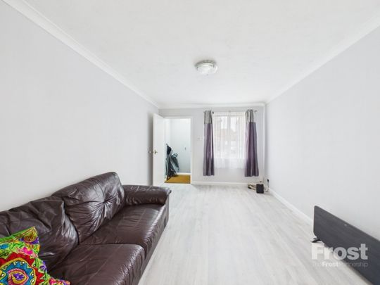 Littlebrook Avenue, Slough, Berkshire,SL2 - Photo 1