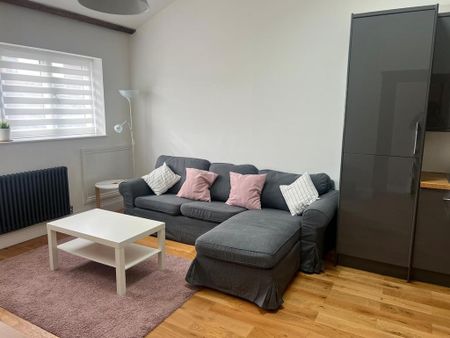 1 bedroom apartment to rent - Photo 2