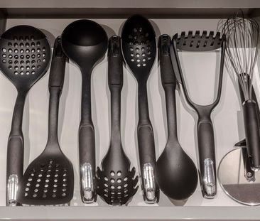 Silbury Boulevard - Photo 3