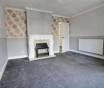 Matlock Road, Lower Farm, Bloxwich, WS3 - Photo 3