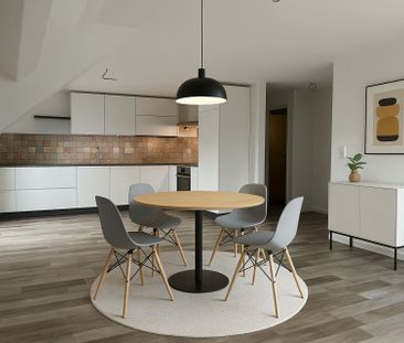 Bassecourt, nice recently renovated 2.5 room apartment on the 2nd f... - Photo 2