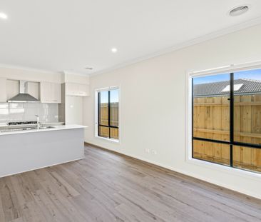 52 Eagle Road, Armstrong Creek VIC, Belconnen - Photo 4