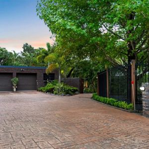 Bring the whole family! - Photo 2