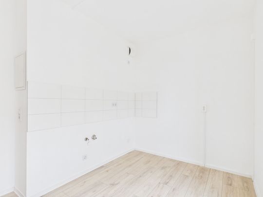 1-Raum-Wohnung mit Balkon auf dem südlichen Sonnenberg - Photo 1