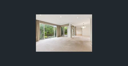 Spacious & Immaculate Family Home - Photo 5