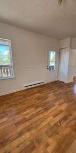 2 CH - 1 SDB - Windsor - $975 /mo - Photo 4