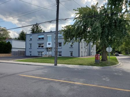 223 Ontario Street apartment — St. Catharines, ON (1-Bedroom) - 1 Bedroom - Photo 5