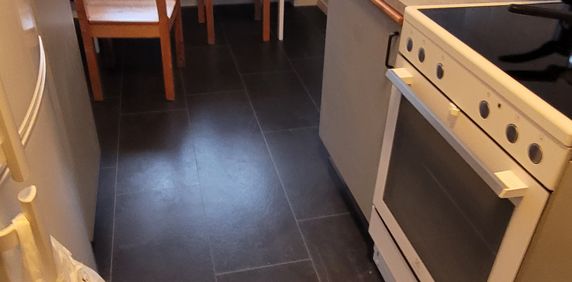 Repslagaregatan, Trollhättan - Photo 2